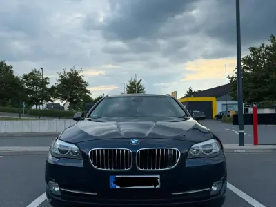 Gebraucht BMW 535 313 PS (230 kW) 2012 Blau Kombi