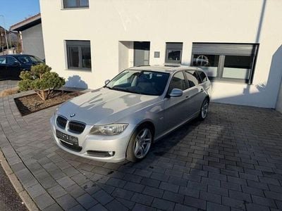 Gebraucht BMW 330 Comfort Edition 245 PS (180 kW) 2012 Titansilber Kombi