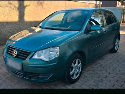 Gebraucht VW Polo 55 PS (40 kW) 2005 Grün Kleinwagen