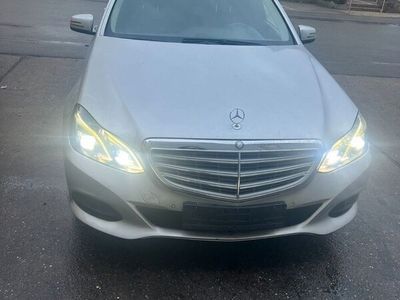 gebraucht Mercedes E250 BlueTEC 4MATIC T ELEGANCE Autom. ELEGANCE