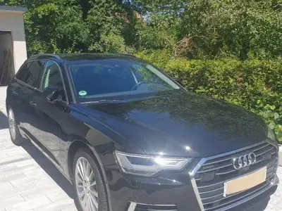 Gebraucht Audi A6 Design 204 PS (150 kW) 2022 Schwarz Kombi