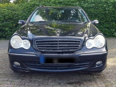 Mercedes C220