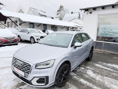 Gebraucht Audi Q2 Design 190 PS (139 kW) 2018 Silber SUV