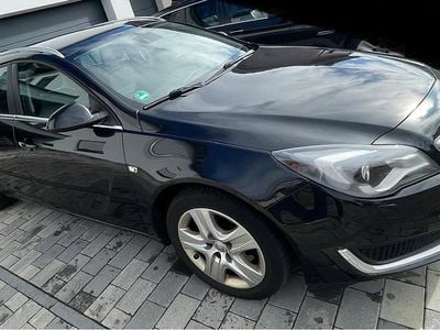 Gebraucht Opel Insignia 170 PS (125 kW) 2015 Schwarz Kombi