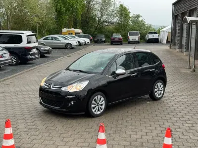 Gebraucht Citroën C3 SELECTION 82 PS (60 kW) 2013 Schwarz Limousine