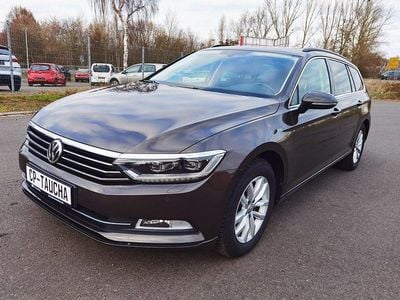 Schwarz Gebraucht 2015 VW Passat Comfortline Limousine | 9.990 € (Guter Preis)