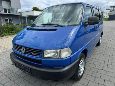 Gebraucht VW T4 102 PS (75 kW) 2002 Blau Van