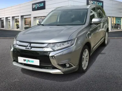Gebraucht Mitsubishi Outlander Edition 150 PS (110 kW) 2017 Platinumgrau (m) SUV