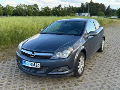 Gebraucht Opel Astra GTC 105 PS (77 kW) 2007 Blau Limousine