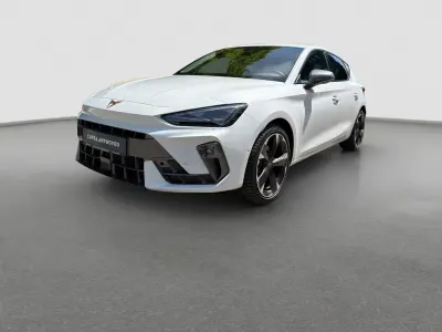 Gebraucht Cupra Leon 150 PS (110 kW) 2025 Weiß Limousine