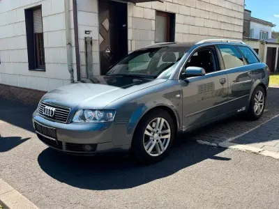 Gebraucht Audi A4 163 PS (119 kW) 2004 Grau Kombi