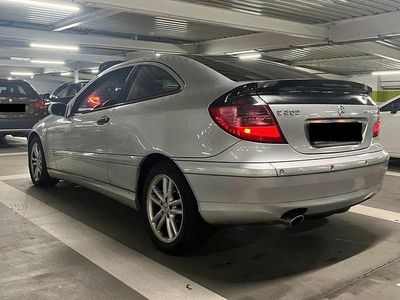 Mercedes CL200
