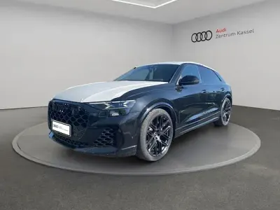Neu Audi RS Q8 Ambiente 600 PS (441 kW) 2025 Mythosschwarz metallic SUV