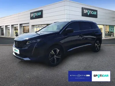 Gebraucht Peugeot 5008 GT 136 PS (100 kW) 2024 Blau SUV
