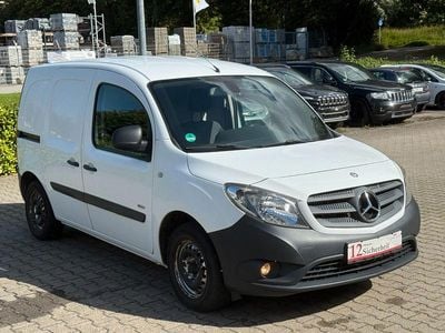 Mercedes Citan 111