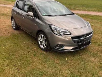Gebraucht Opel Corsa Innovation 90 PS (66 kW) 2015 Braun Kleinwagen