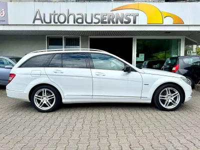 Gebraucht Mercedes C180 Avantgarde 156 PS (114 kW) 2010 Schwarz Kombi