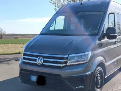 Gebraucht VW Crafter 177 PS (130 kW) 2018 Grau Van