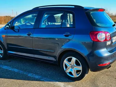 Gebraucht VW Golf VI 122 PS (89 kW) 2010 Blau Kleinwagen