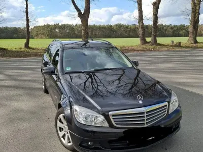 Gebraucht Mercedes C180 156 PS (114 kW) 2009 Schwarz Limousine