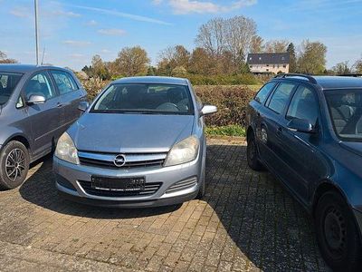 Gebraucht Opel Astra GTC Edition 140 PS (102 kW) 2006 Silber Coupé