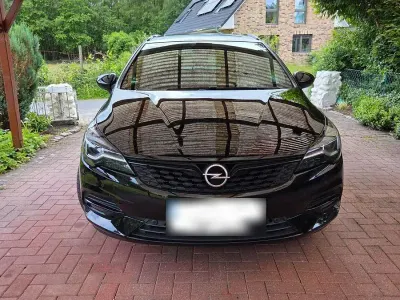 Gebraucht Opel Astra Business Edition 123 PS (90 kW) 2020 Schwarz Kombi