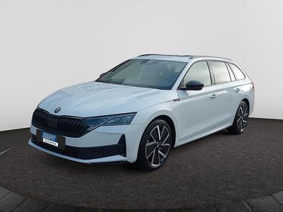 Weiß Gebraucht 2025 Skoda Octavia SportLine Kombi | 34.985 € (Teuer)