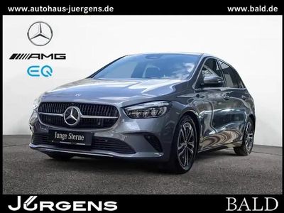 Gebraucht Mercedes B180 Progressive 136 PS (100 kW) 2025 Grau metalliclack mountaingrau Van / Kleinbus
