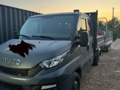 Gebraucht Iveco Daily 116 PS (85 kW) 2016 Grau Limousine