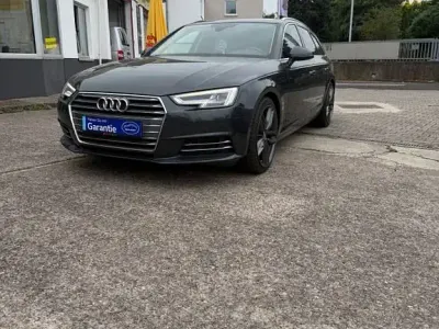 Gebraucht Audi A4 Sport 190 PS (139 kW) 2016 Grau Kombi