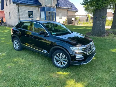 Gebraucht VW T-Roc Comfortline 115 PS (84 kW) 2020 Schwarz SUV