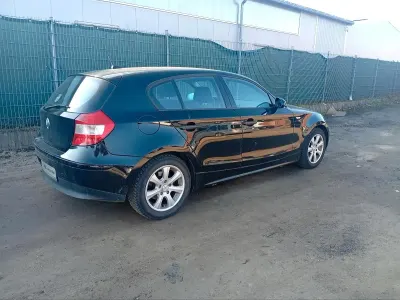 Gebraucht BMW 116 116 PS (85 kW) 2007 Schwarz Kleinwagen