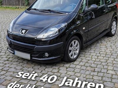 Gebraucht Peugeot 1007 73 PS (53 kW) 2006 Schwarz Van / Kleinbus