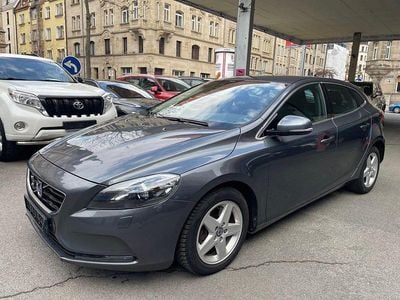 Gebraucht Volvo V40 Momentum 150 PS (110 kW) 2013 Grau Limousine
