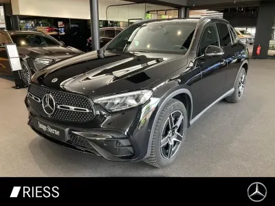 Gebraucht Mercedes GLC220 AMG 197 PS (144 kW) 2025 Metalliclack obsidianschwarz SUV