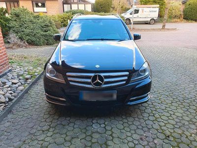 Gebraucht Mercedes C220 Avantgarde 170 PS (125 kW) 2012 Schwarz Kombi