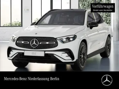 Używany Mercedes GLC200 AMG 204 KM (150 kW) 2026 Biały SUV