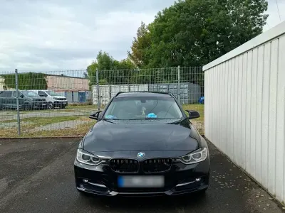 Gebraucht BMW 320 M Sport 184 PS (135 kW) 2012 Schwarz Kombi