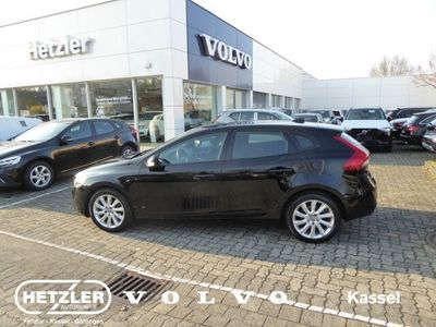 Gebraucht Volvo V40 You! 120 PS (88 kW) 2015 Black solid (stone) / solid Kombi