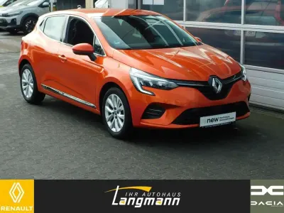 Usata Renault Clio V Intens 131 CV (96 kW) 2020 Arancione Berlina