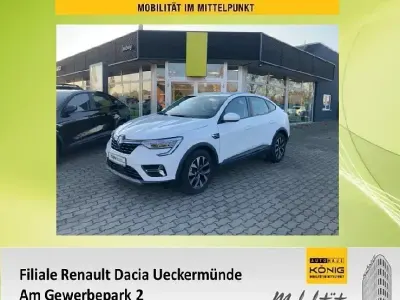 Usata Renault Arkana Equilibre 140 CV (102 kW) 2023 Bianco SUV