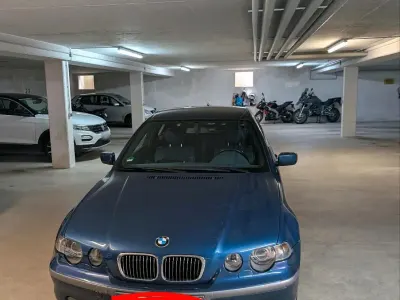Gebraucht BMW 325 192 PS (141 kW) 2002 Blau Limousine