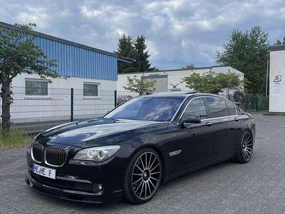 Gebraucht BMW 730L 245 PS (180 kW) 2012 Schwarz Limousine