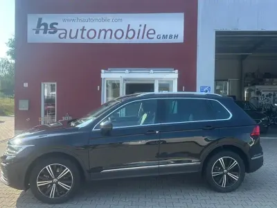 Gebraucht VW Tiguan Life 150 PS (110 kW) 2021 Schwarz SUV