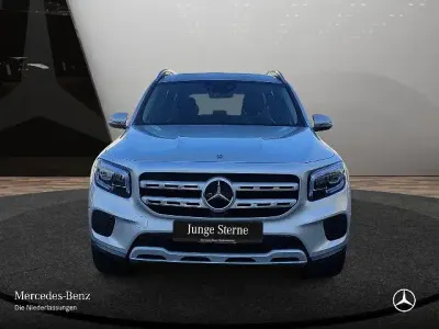 Gebraucht Mercedes GLB200 Style 163 PS (119 kW) 2022 Silber SUV