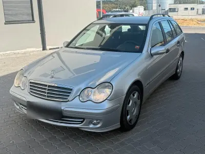 Gebraucht Mercedes C220 150 PS (110 kW) 2005 Silber Kombi