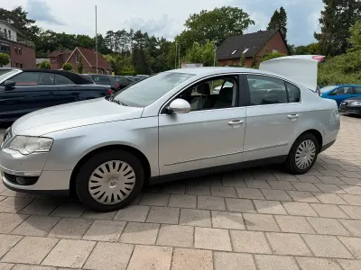 Gebraucht VW Passat 160 PS (117 kW) 2010 Silber Limousine