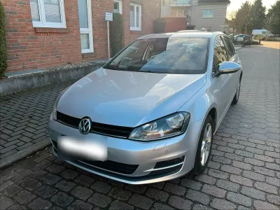 Gebraucht VW Golf VII 110 PS (80 kW) 2016 Grau Limousine
