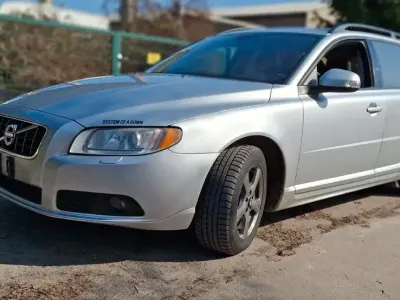 Occasion Volvo V70 Kinetic 205 ch (150 kW) 2010 Argent Break