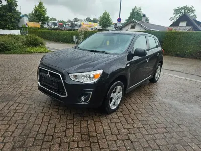 Gebraucht Mitsubishi ASX Invite 150 PS (110 kW) 2013 Schwarz SUV
